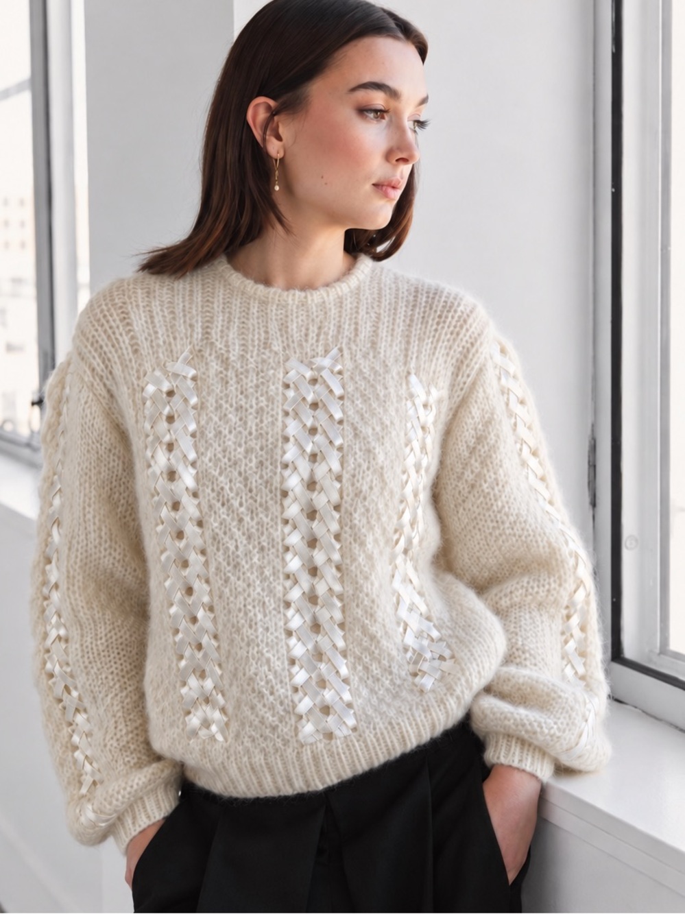 Vintage Ivory Chunky Knit Wool Sweater Satin Ribbon Lattice Cottagecore Small